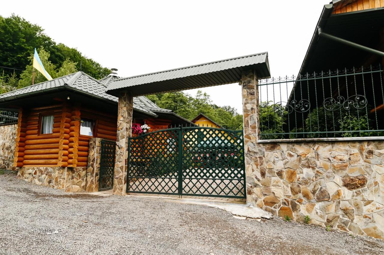 Chudodievo In Chynadievo Mini-Hotel Chynadiyovo 外观 照片